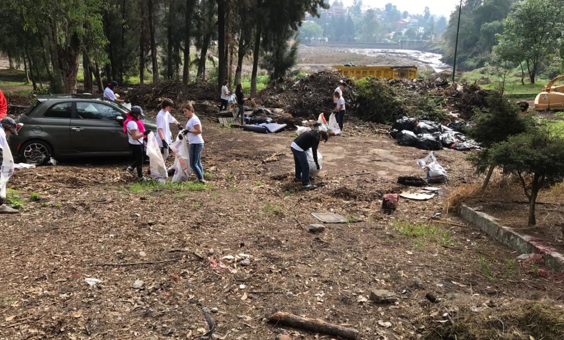 Cleaning up the Capulín Dam