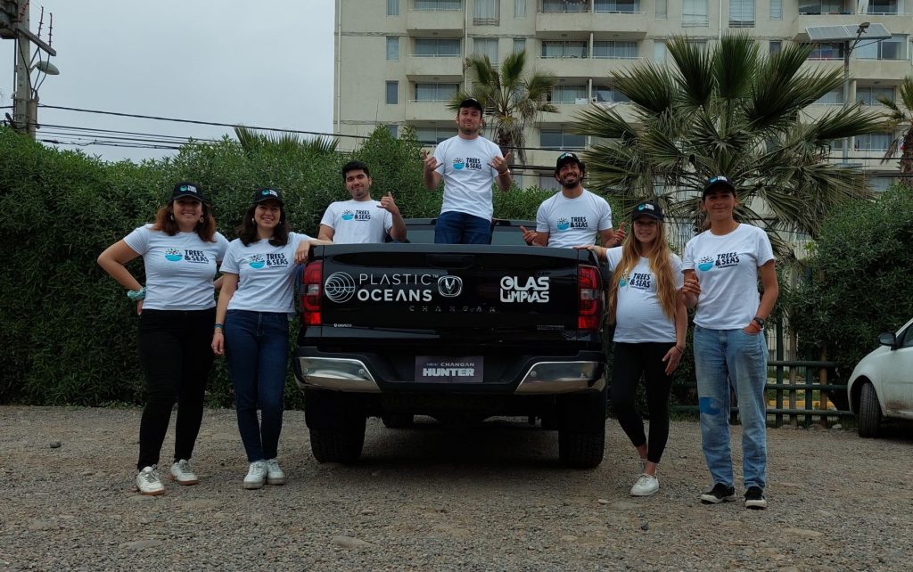 Team Plastic Oceans, Olas Limpias, Evolutive y escuela de surf poisson en Trees & Seas 2022